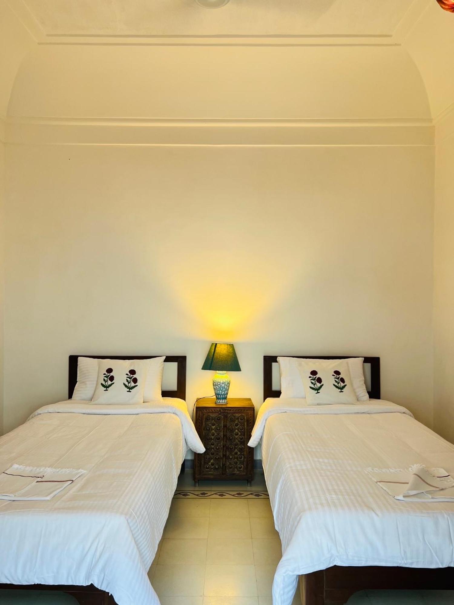 Mosaics Guest House Jaipur Ngoại thất bức ảnh