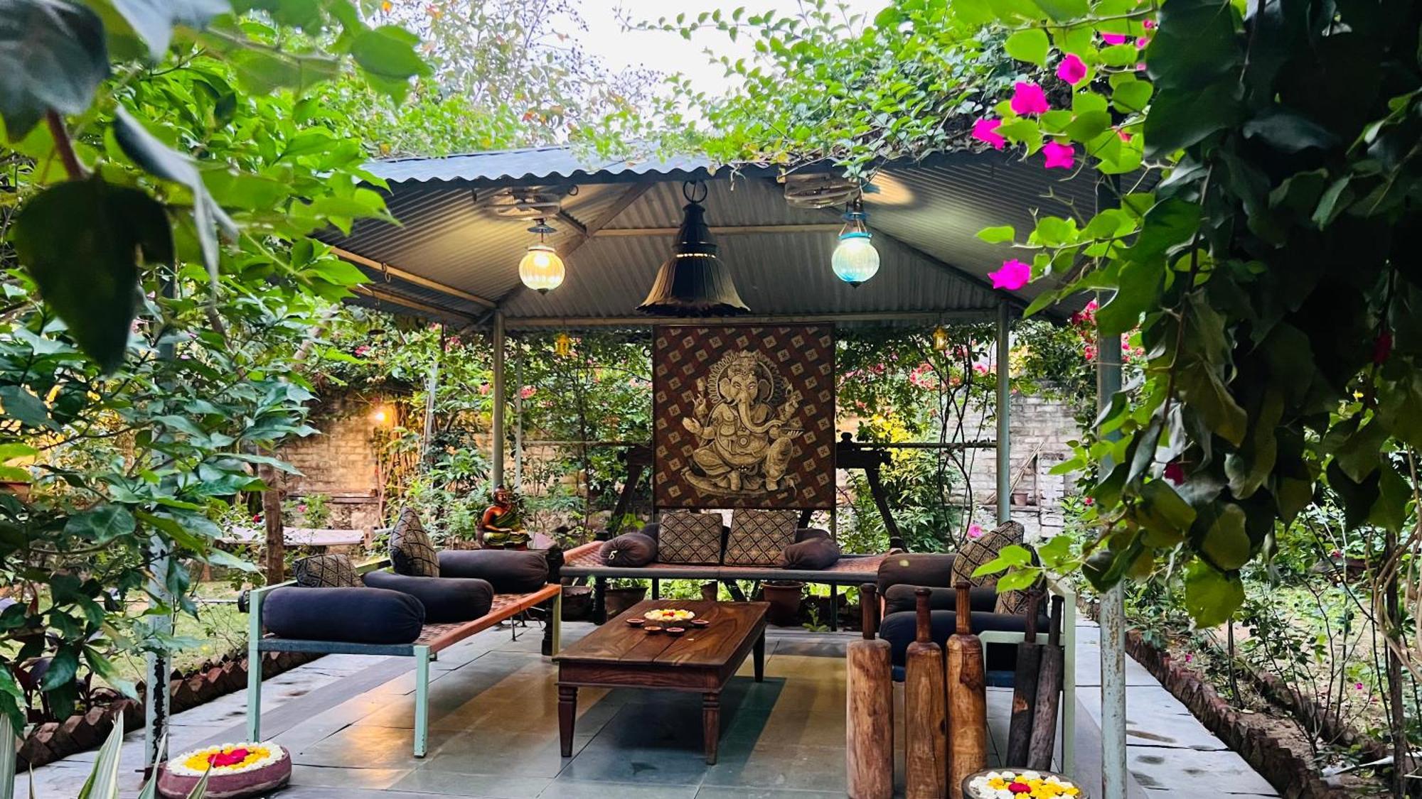 Mosaics Guest House Jaipur Ngoại thất bức ảnh